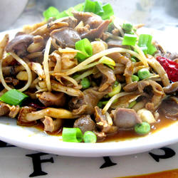 鸡胗烩杂蔬的做法[图]