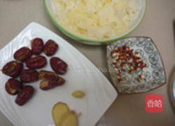 红枣煲鸡翅的做法图解5