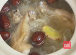 红枣煲鸡翅的做法图解8