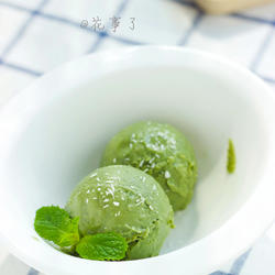 抹茶冰淇淋的做法[图]