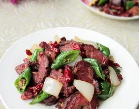 爆炒熏马肠[图]