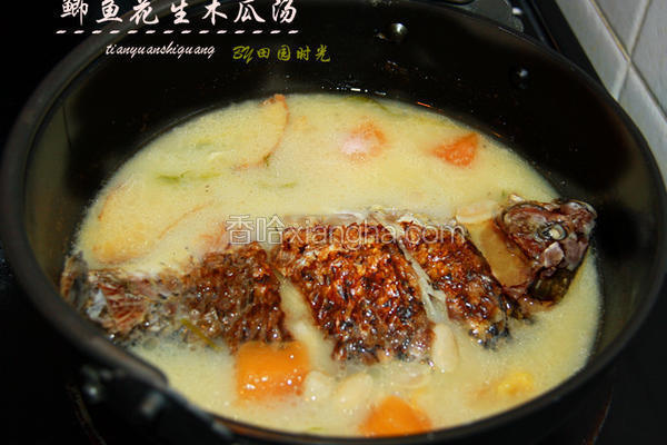 鲫鱼花生木瓜汤