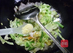 梅豆炒牛心菜的做法图解10