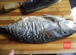 尖椒蒸鲅鱼干的做法图解1