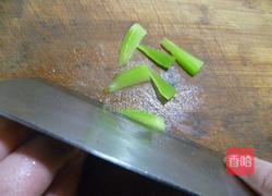 榨菜莴笋炒鸭蛋的做法图解5