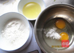 粘米小蛋糕的做法图解1