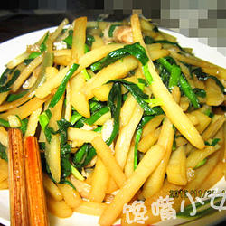韭菜土豆条的做法[图]