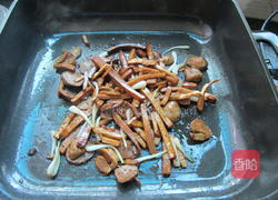 香干炒鱼丸的做法图解8