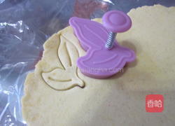 玉米面苏打饼干的做法图解4