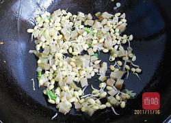 黄豆芽炒榨菜的做法图解7