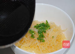 凉拌金瓜丝的做法图解6