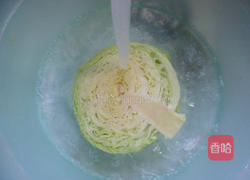 香干炒包心菜的做法图解2