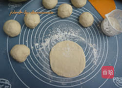包菜鸡蛋大包子的做法图解10