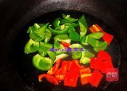 甜椒炒猪肝的做法图解2