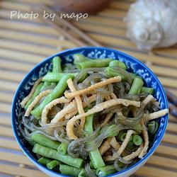 麻花豆角炖粉条的做法[图]