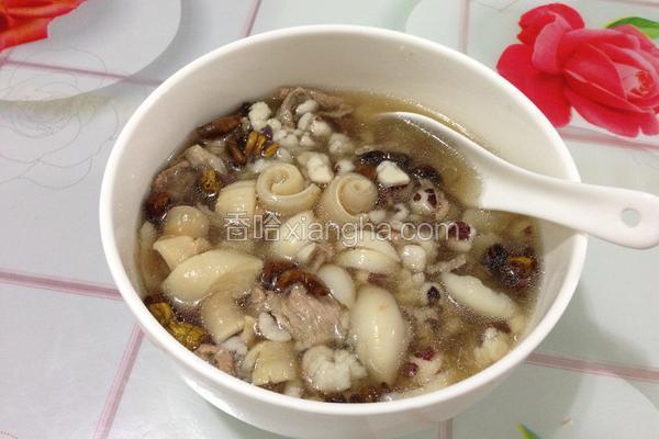 石斛芡实炖鱼胶