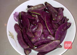 蒜蓉紫眉豆的做法图解1