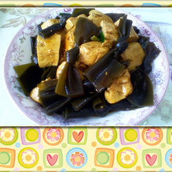 海带结烧豆腐的做法[图]