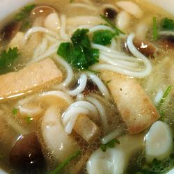 鱼菌汤米粉的做法[图]