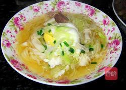 牛肉海鲜菇汤面的做法图解8