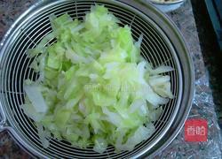 炝拌包菜的做法图解3