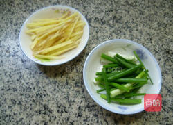 葱油多宝鱼的做法图解2