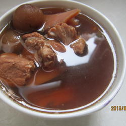 莲藕排骨汤的做法[图]