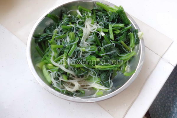 凉拌菠菜