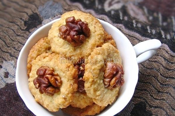 核桃燕麦饼干