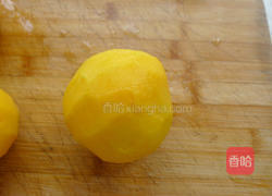 黄桃罐头的做法图解2