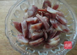 腊肠炒芹菜的做法图解5