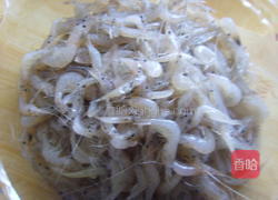 蒜香江虾的做法图解2