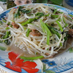 香菜炒豆芽的做法[图]