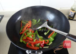 甜椒肉丝的做法图解3