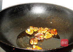 鹌鹑蛋扒桃仁的做法图解7