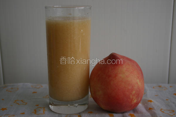 鲜榨桃汁