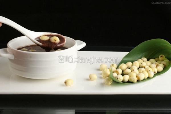 莲藕豆沙羹