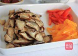 牛肝菌蝴蝶面的做法图解1