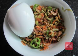 酸菜虾米挂面的做法图解6