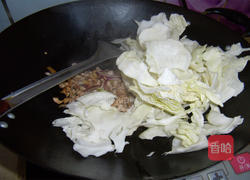 肉末包菜的做法图解5