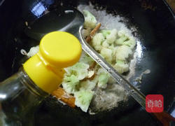 虾皮香干炒花菜的做法图解9
