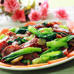 菜心炒腊肠的做法[图]