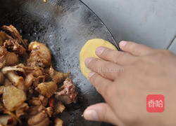 地锅鸡的做法图解7