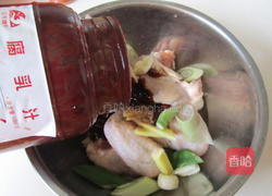 腐乳香烤鸡翅的做法图解2