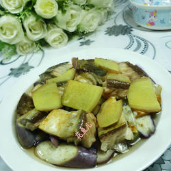 咸鱼蒸茄子的做法[图]