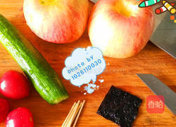 金鱼水果盘的做法图解1