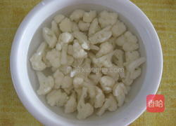 榨菜炒花菜的做法图解5