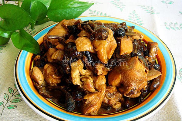 榛蘑炖鸡腿