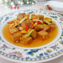 蛋黄豆腐丁的做法[图]