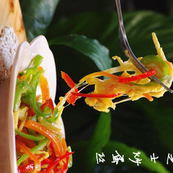 彩蔬芝士炒蛋丝的做法[图]